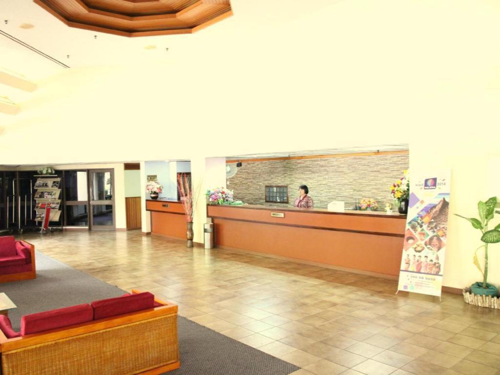 Perkasa Hotel Tenom Exterior foto