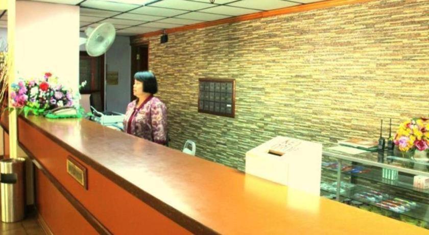 Perkasa Hotel Tenom Exterior foto